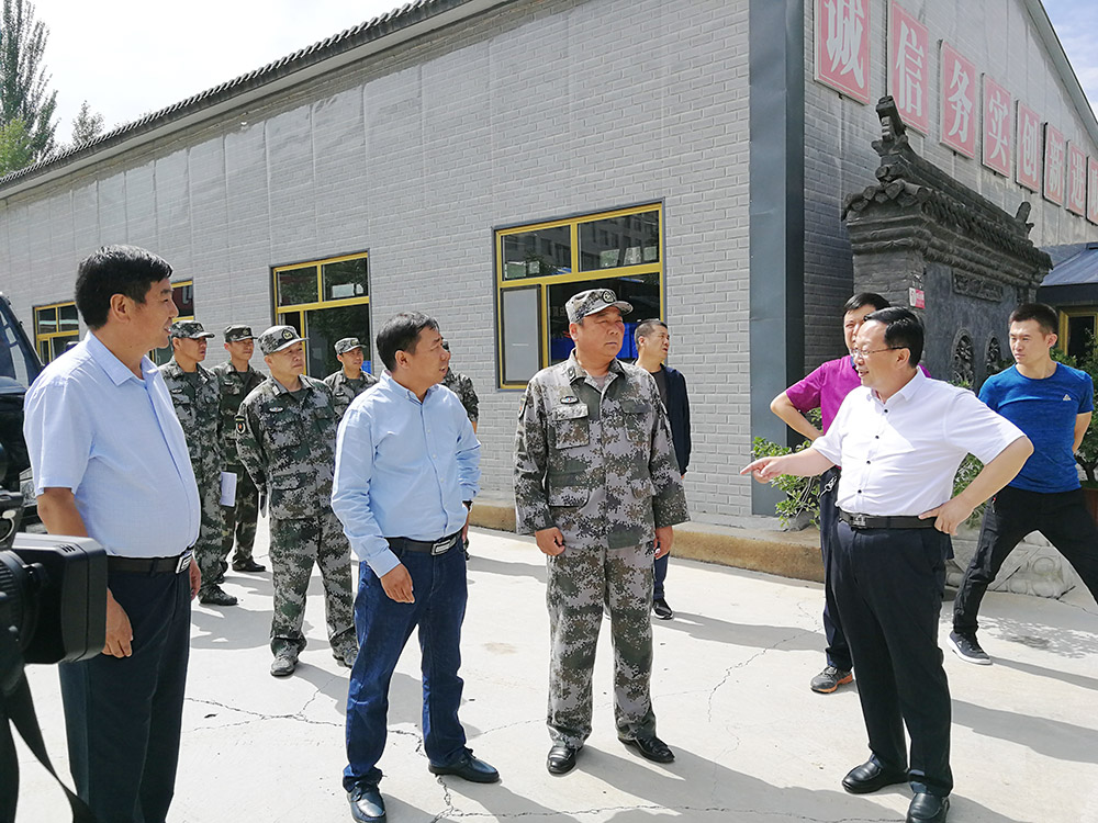 元?jiǎng)P冬蟲(chóng)夏草